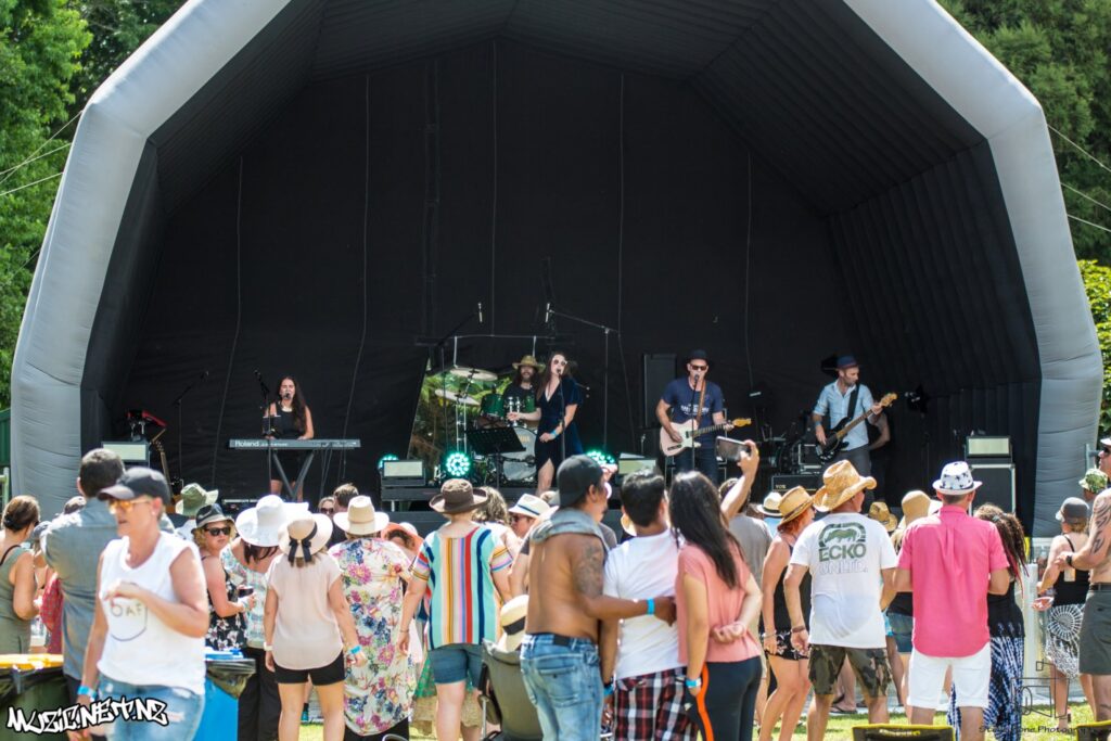 The Fleetwoods @ Bluewaters Music Festival 02/02/2019