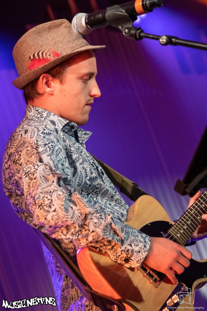 The Harmonic Resonators @ Auckland Folk Festival 2021, Kumeu Showgrounds, Auckland 29 31/01/2021