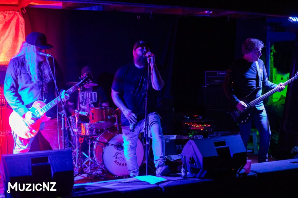 The Larry Normans @ The Yot Club, Raglan 11/08/2023