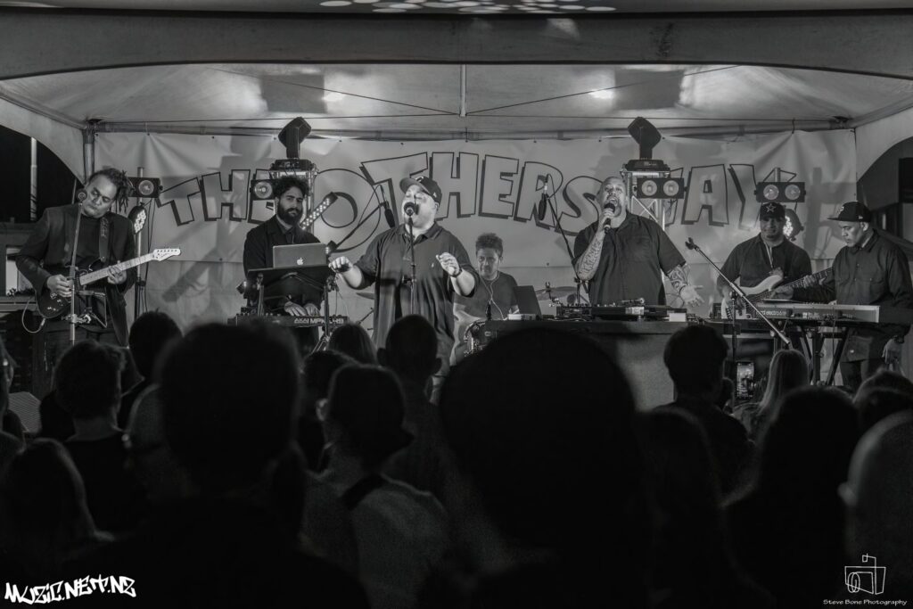 The Others Way @ Auckland 22/10/2022 Gallery 1