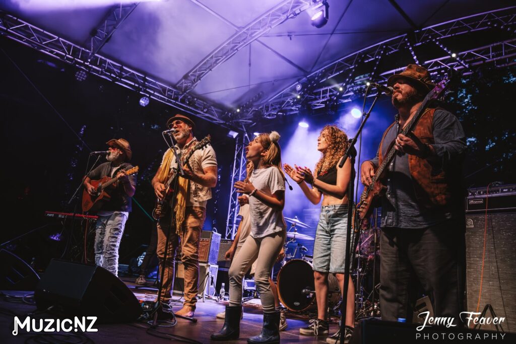 The Slacks @ Festival Of Lights Pukekura Park, New Plymouth 21/12/2024