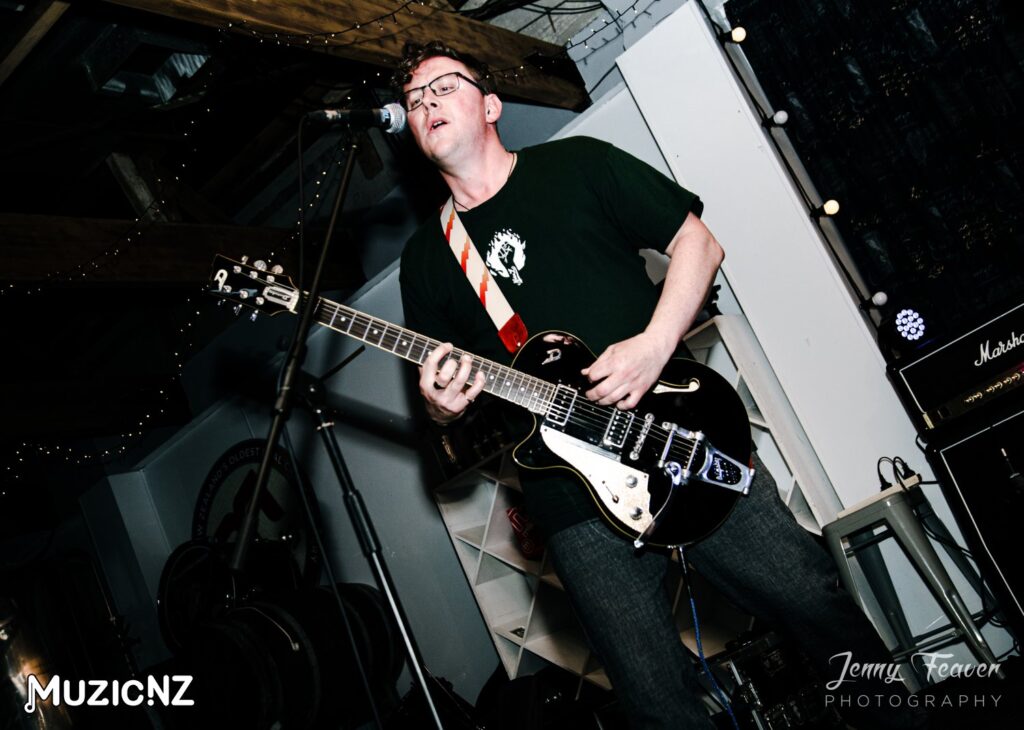 This Silent Divide @ Mike's Bistro, New Plymouth 24/11/2023