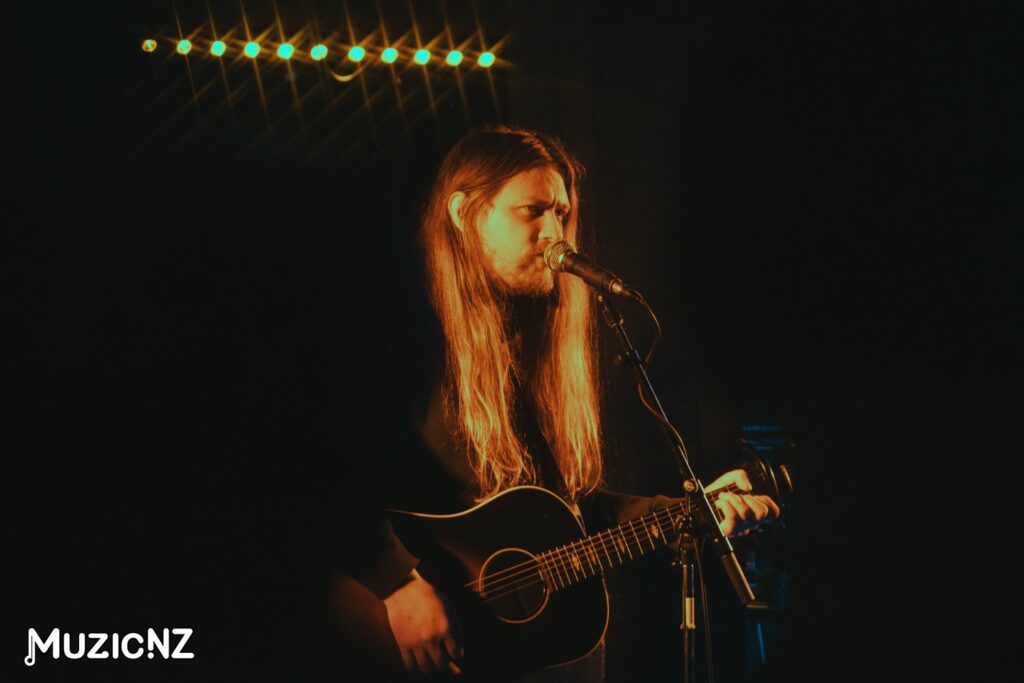 Tom Lark @ Whammy Bar, Auckland 10/11/2023