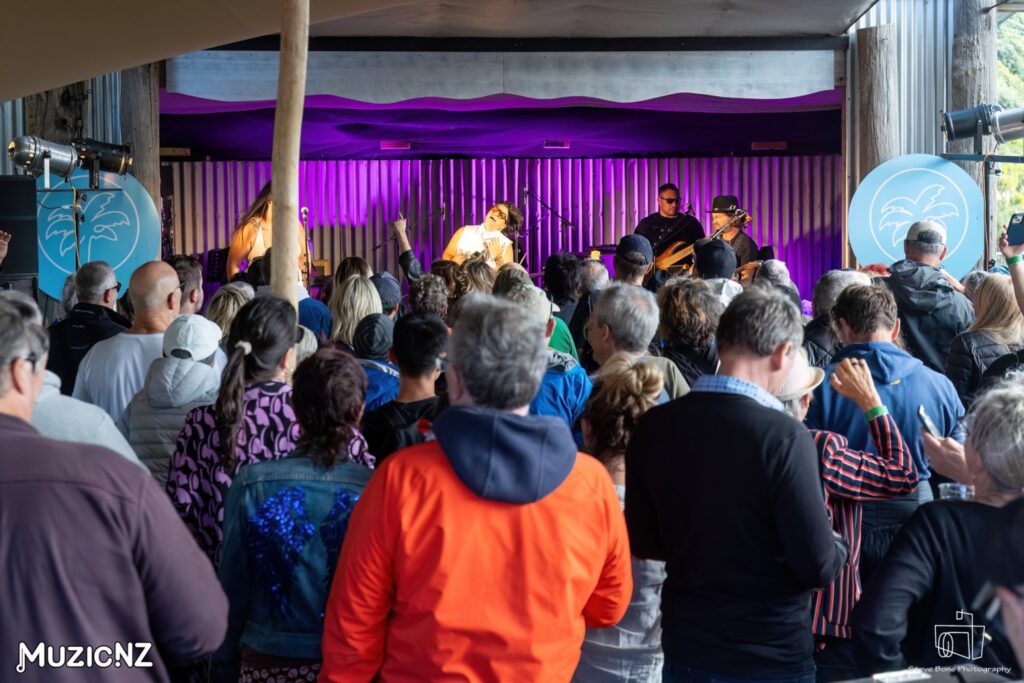 White Chapel Jak @ Ahipao, Waiheke 29/03/2024