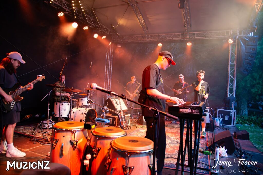 Will Mcclean @ Festival Of Lights Pukekura Park, New Plymouth 28/12/2024