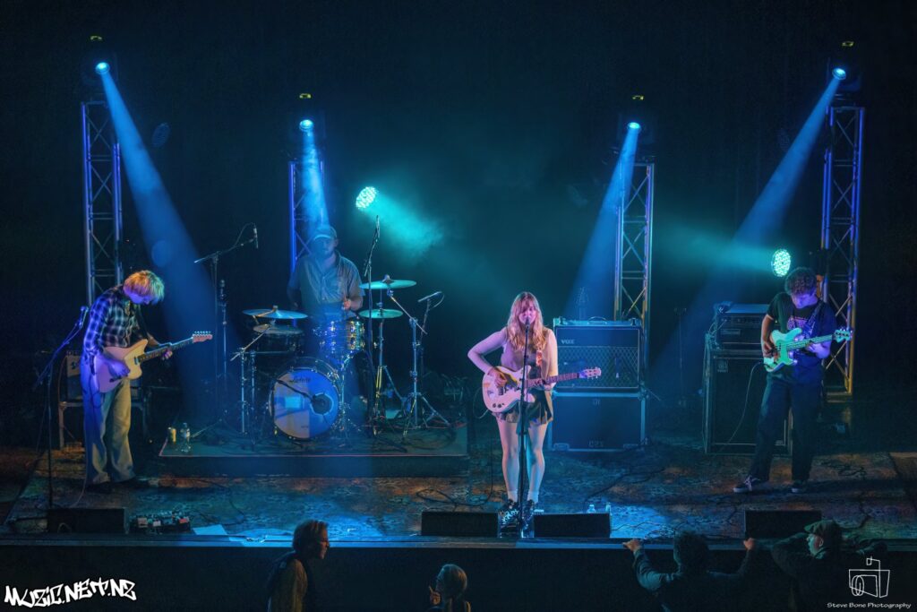 Wiri Donna @ Hollywood Avondale, Auckland 28/10/2022
