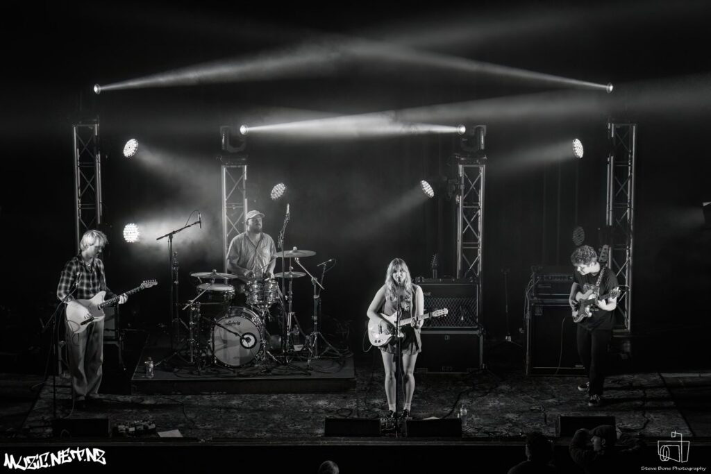 Wiri Donna @ Hollywood Avondale, Auckland 28/10/2022