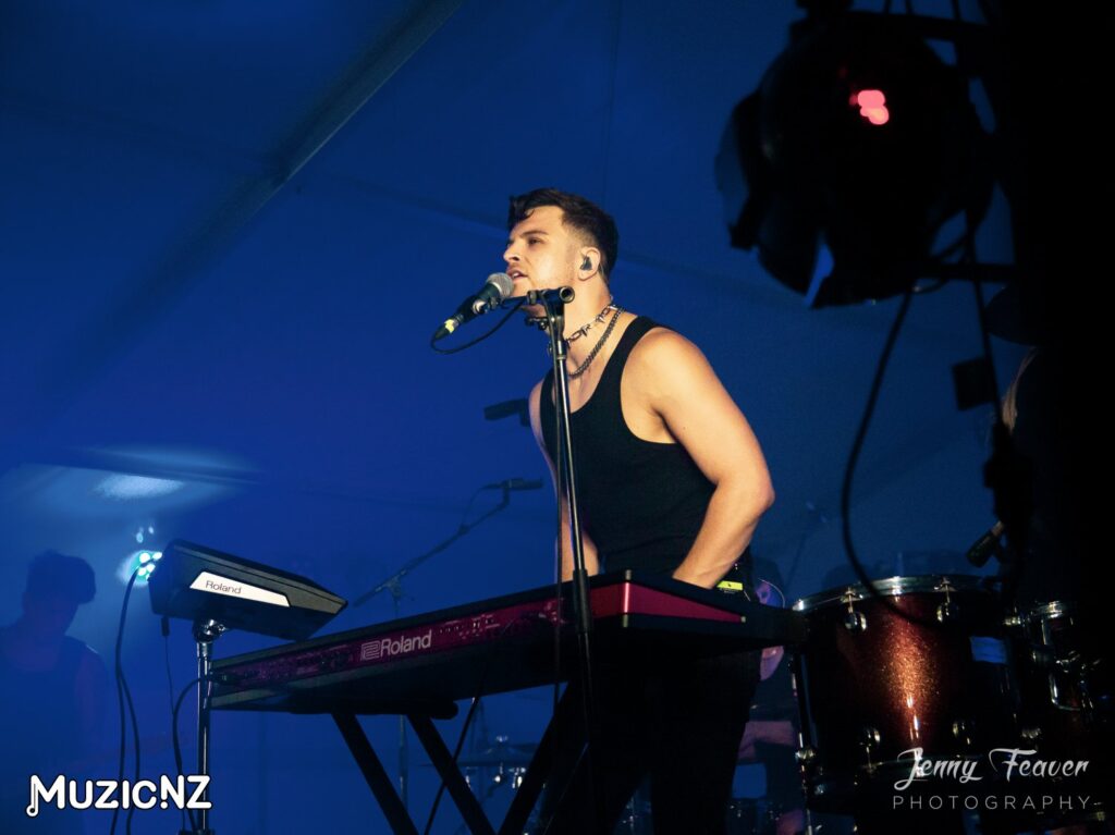 Written By Wolves @ Butlers Reef, Oakura 02/12/2023