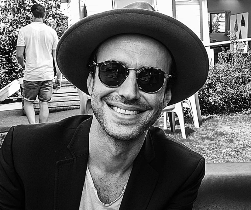 Finn Andrews Bw