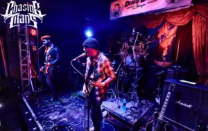 Mnz Interview: Cross Section S01 / E09 Chasing Titans 5