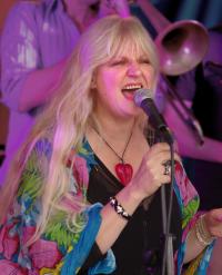 Album Launch: Julie Lamb – Ordinary Days