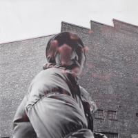 Aldous Harding&nbsp;shares 'tick Tock' Official Video