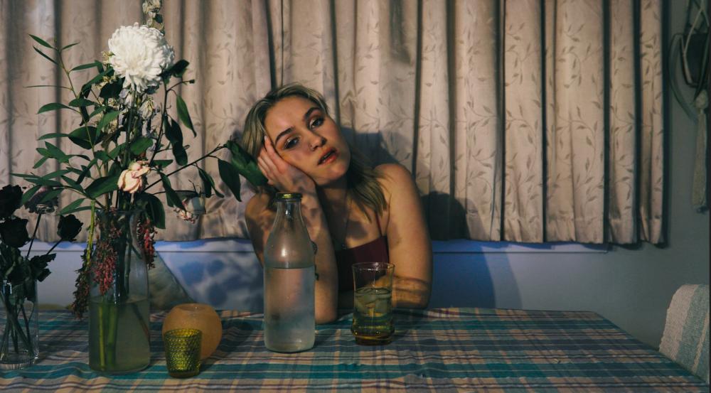 Amber Carly Williams Releases Debut Ep '21 Roses'