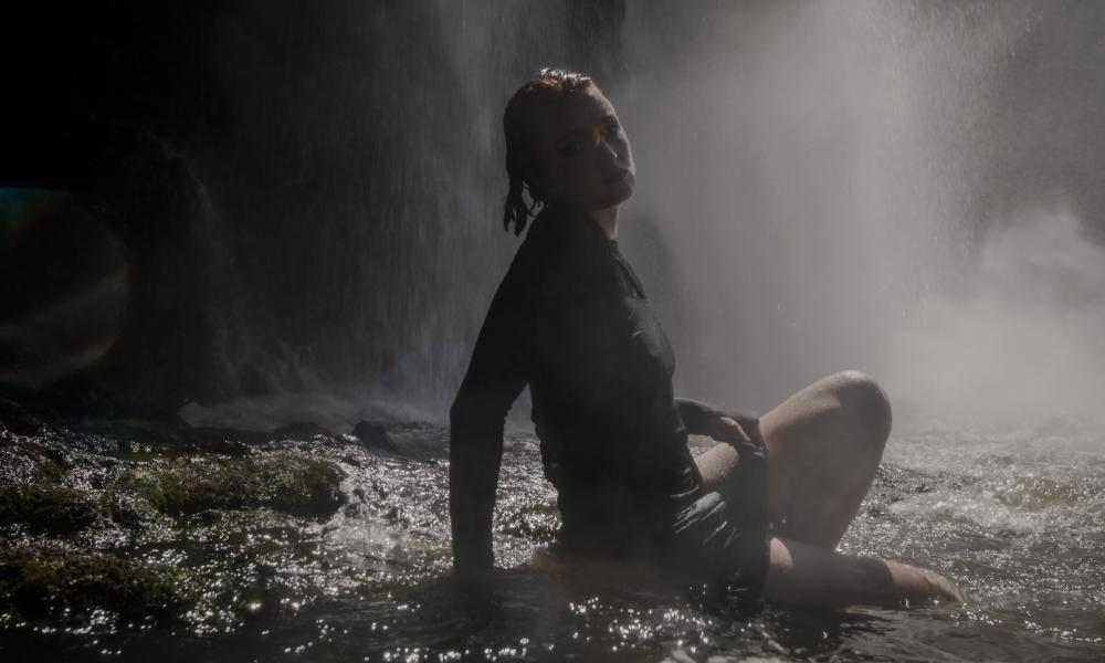 Aotearoa Artist Lola Releases New Single 'portal'