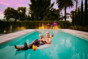 Aotearoa Dark Pop Artist Michèle Ducray Returns With Eccentric And Slick New Single + Video, 'psycho'