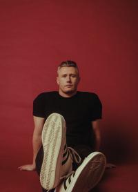 Aotearoa's Modern Soul Master Louis Baker Shares New Summer Banger 'overdrive' Feat. Kings