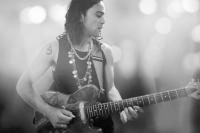 Arli Announces Record Deal, Wanderlust Performance