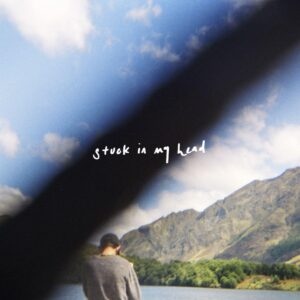Bedroom Pop Artist Valere Releases 2000’s Esque Ode To Long Distance, 'stuck In My Head'