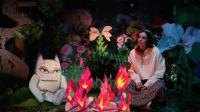 Benee Debuts Video For Her Single 'glitter'