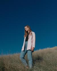 Break Through Indie Pop Artist Caitlin Releases Her Debut Ep: 'states'