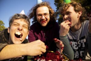 Bunchy's Big Score Releases Third Single 'drone Baby On The Water'