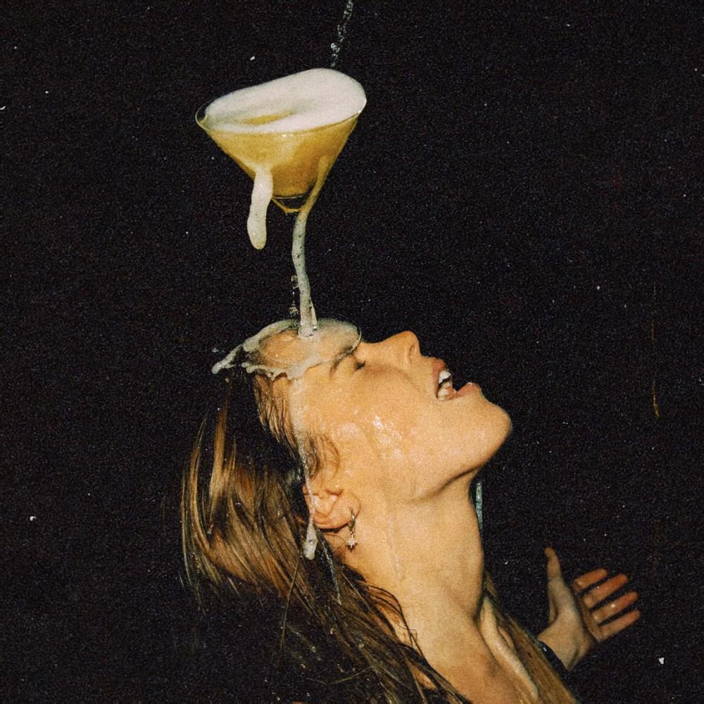Cassie Henderson Releases New Ep 'the Yellow Chapter'