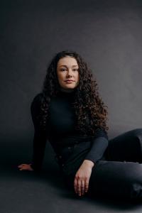 Critically Acclaimed Singer/songwriter, Jenny Mitchell, Signs With Cooking Vinyl Australia