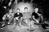 Dead Letter Circus, Brendon Thomas And The Vibes Join I Am Giant's Kiss From A Ghost Tour
