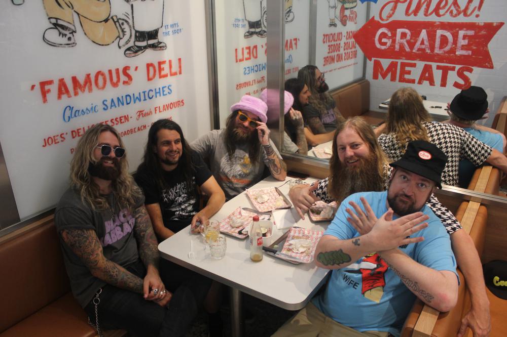 Dead Witch Under Siege: Ding Dong Lounge Surrenders To Australian Invasion W/ The Bennies And Snake Bite Whiskey