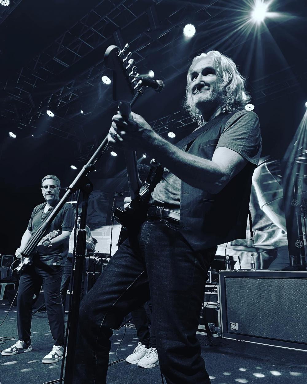 Dire Straits Legacy And Nazareth To Headline 4 Date Nz Summer Concert Series, 'a Summer’s Day Live'