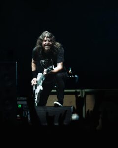 Foo Fighters Announce The Breeders And Dick Move As Nz Support