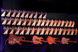 Goldguitarsphoto