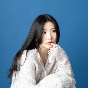 Hanbee Shares Shimmering Debut Lp, 'small Love'