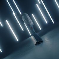 Harper Finn Releases Live Video Performance Of 'dance Away These Days'