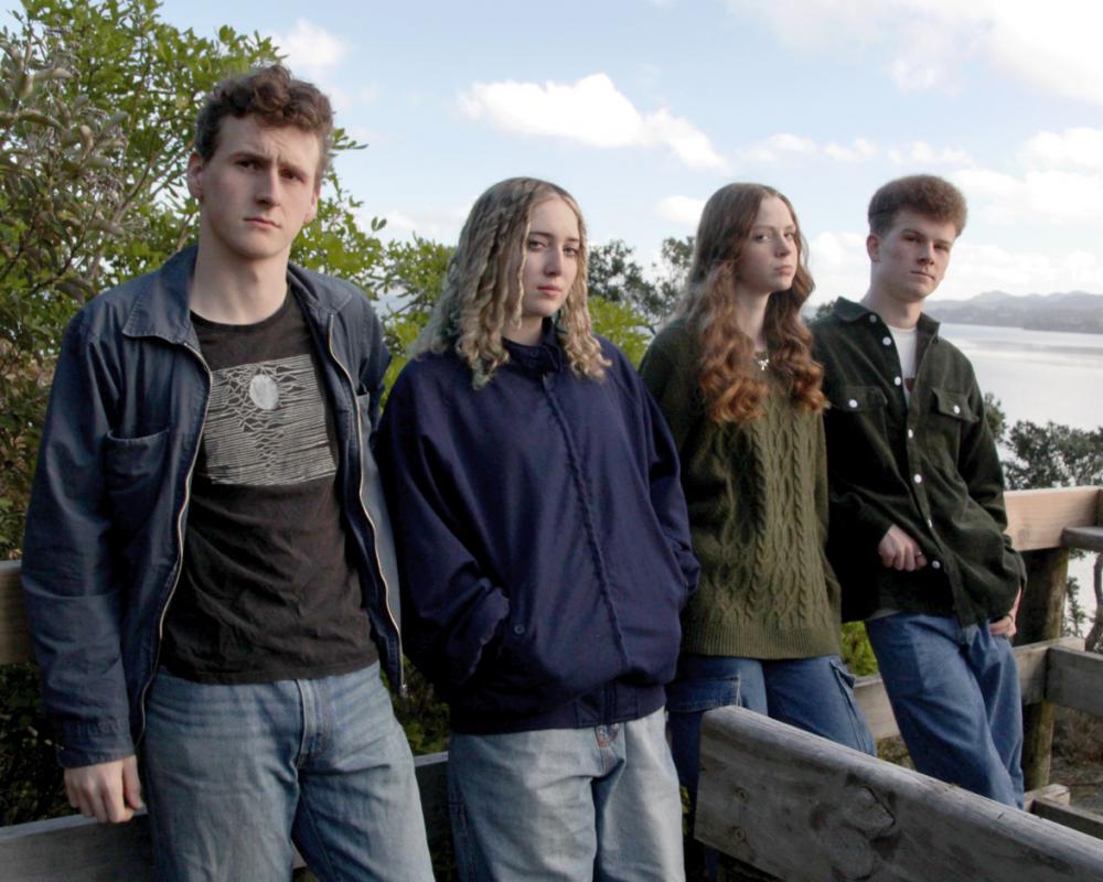Indie Rockers Fan Club Release Debut Ep, 'towards The Sun'