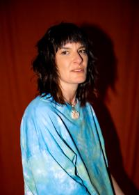 Jen Cloher Shares Single 'my Witch' Ahead Of Album Release
