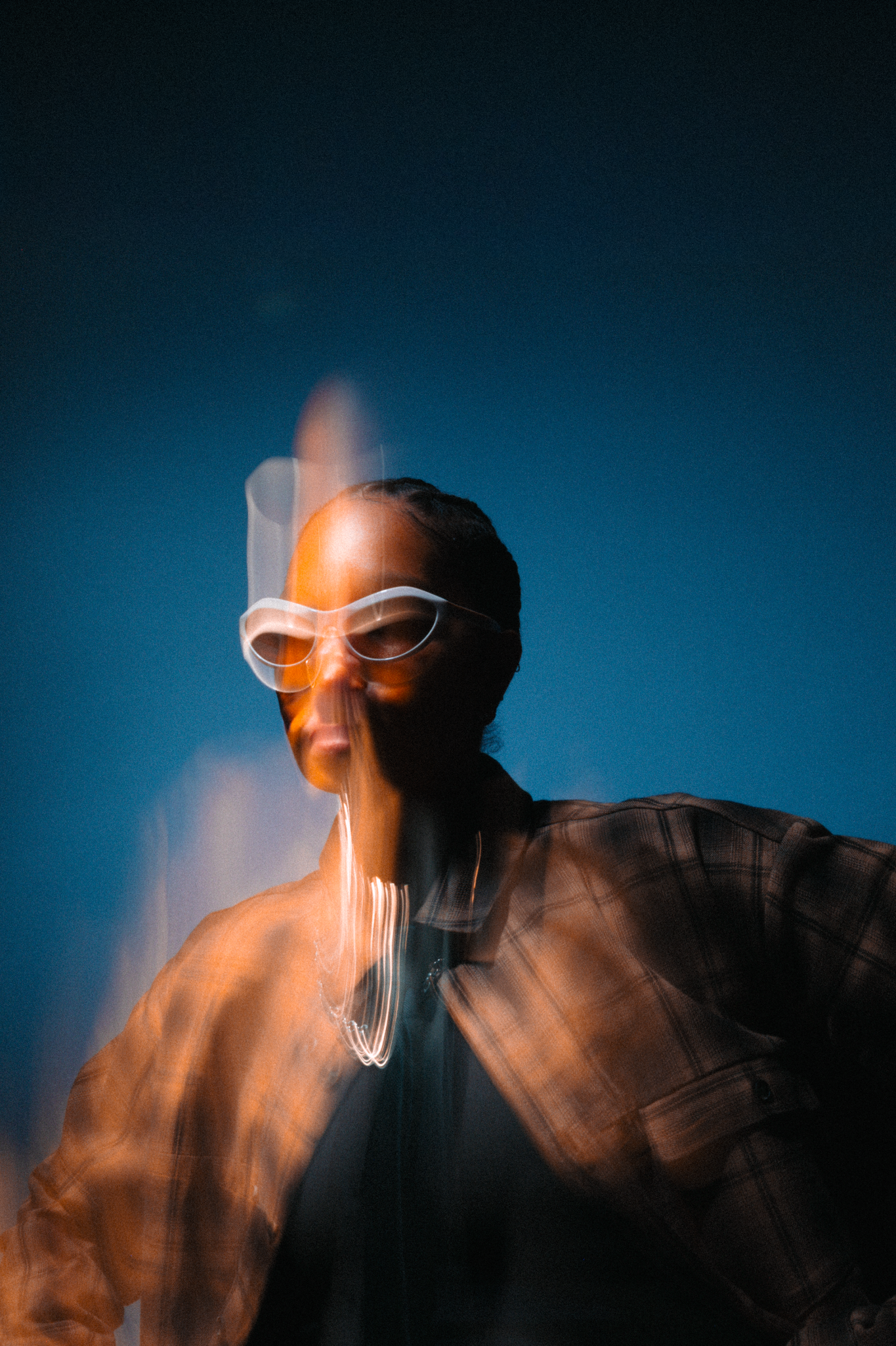 JessB Releases ‘3 More Nights In Amsterdam’ – Muzic.NZ