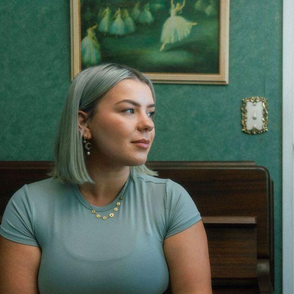 Julia Belle Releases New Single 'lucy' On 26 April