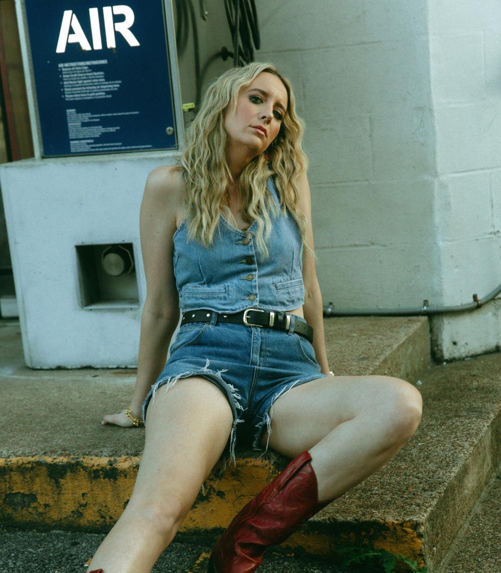 Kaylee Bell Rides Into New Territory With New Single 'cowboy Up' Out Now