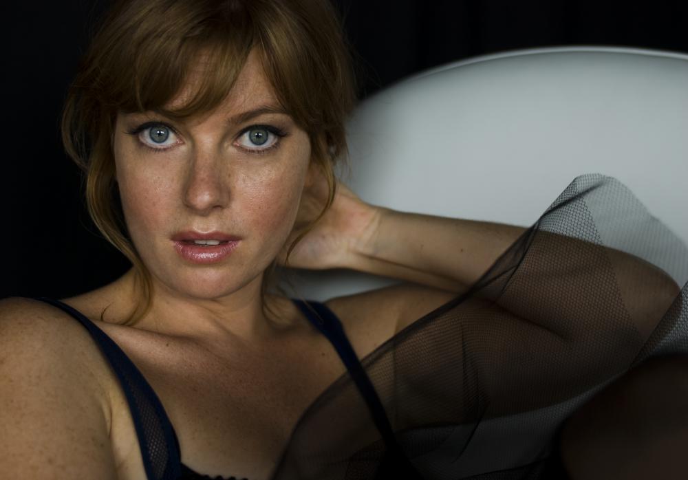 Kirsten Morrell (ex Goldenhorse) Releases 'harry' From Forthcoming Album 'morrellium'