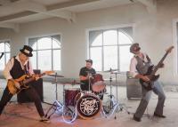 Lazy Fifty Releases 'wait For Me' Single
