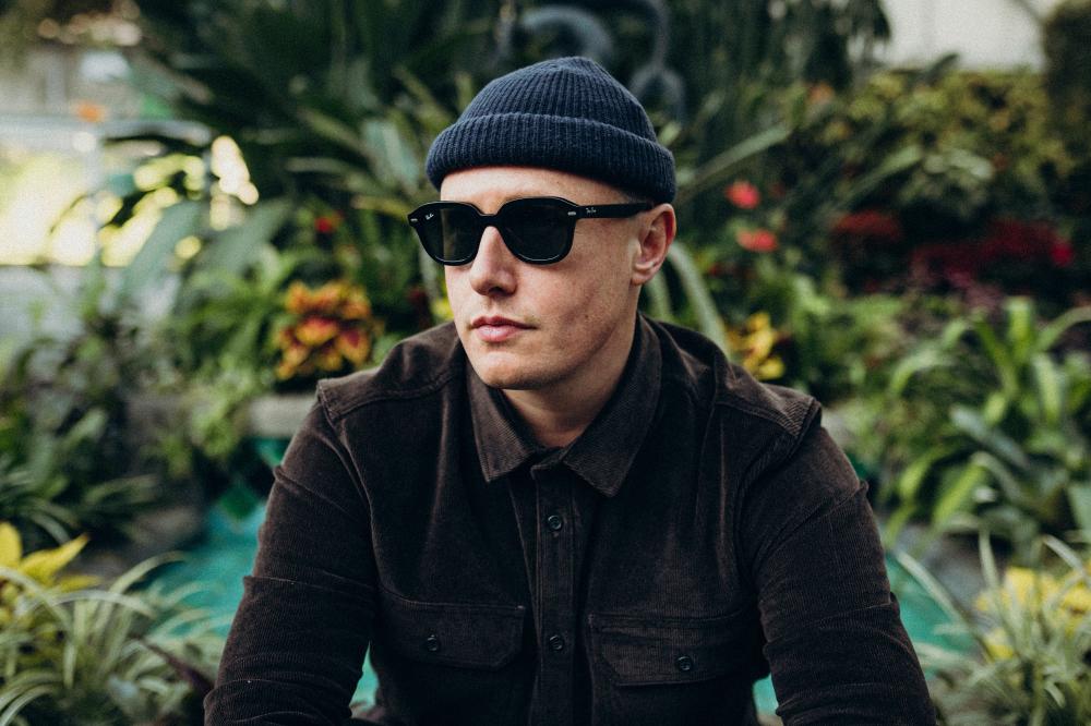 Louis Baker Announces Ep 'medicine' And New Single 'so Good'