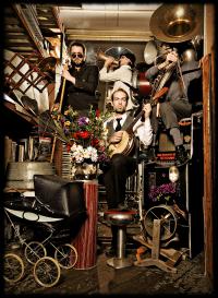 L&rsquo;orchestre D&rsquo;hommes Orchestres Performs Tom Waits At Auckland&rsquo;s Q Theatre
