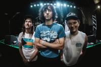 Mean Jeans Portland Punk Rock Party Trio To Play Auckland