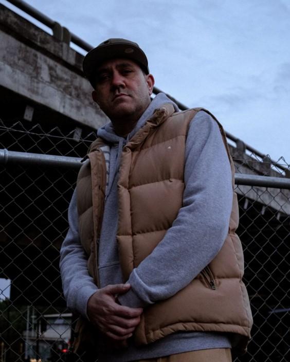 Mokotron Releases New Track & Video 'ko Wai Koe?'