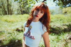 Molly Payton Releases Debut Album 'yoyotta'