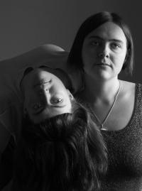 Multi Award Winning Folk Trio The Maes To Tour Nz This December
