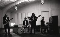 Neil & Liam Finn Present 'where's My Room' Video Ft. Fafswag