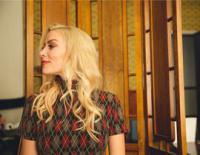 New Zealand Indie Pop Chanteuse Lisa Crawley Releases Video For Single 'the Right Way'