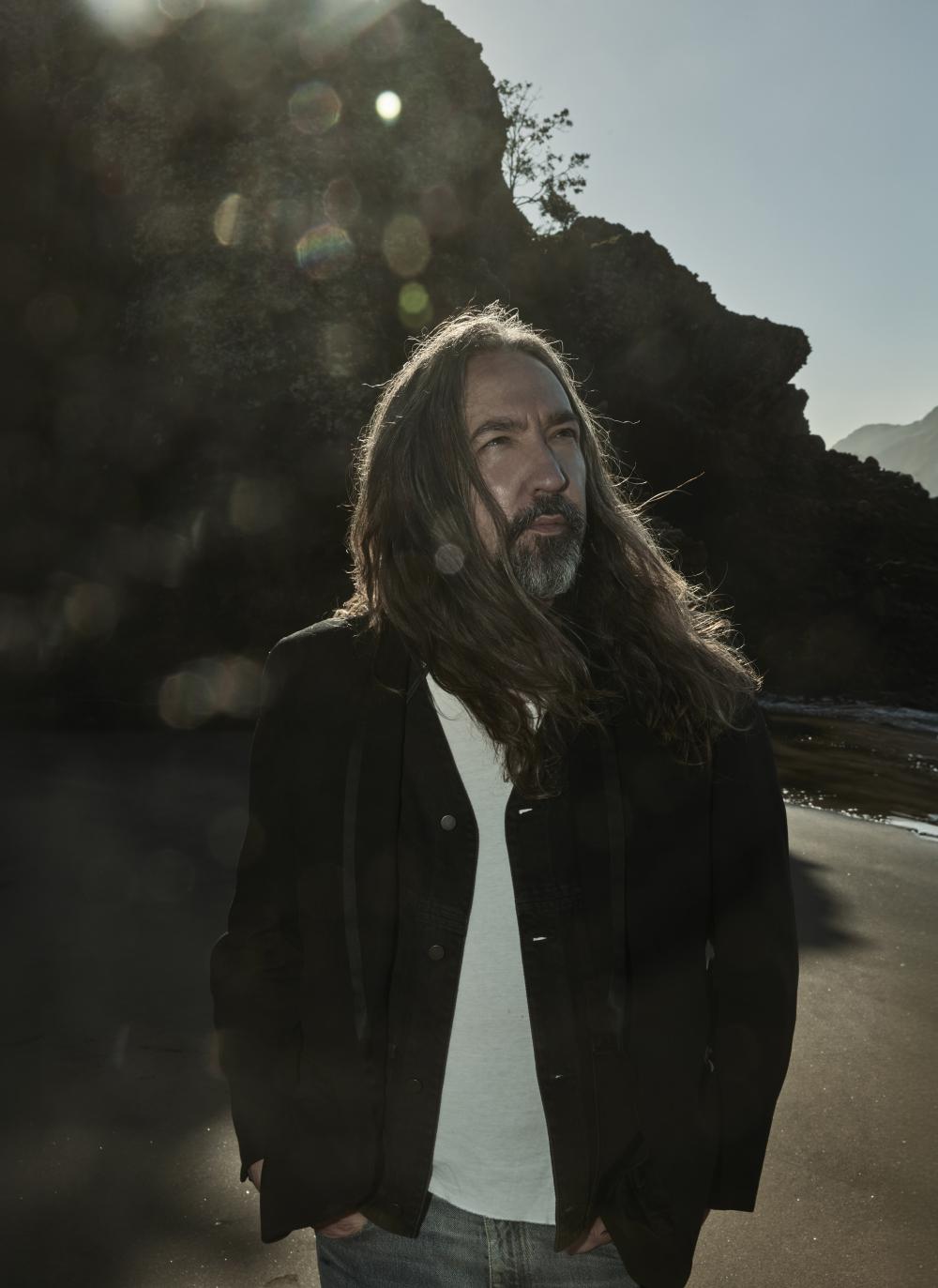 New Zealand Music Hall Of Fame Legend Jon Toogood Releases New Single 'last Of The Lonely Gods'